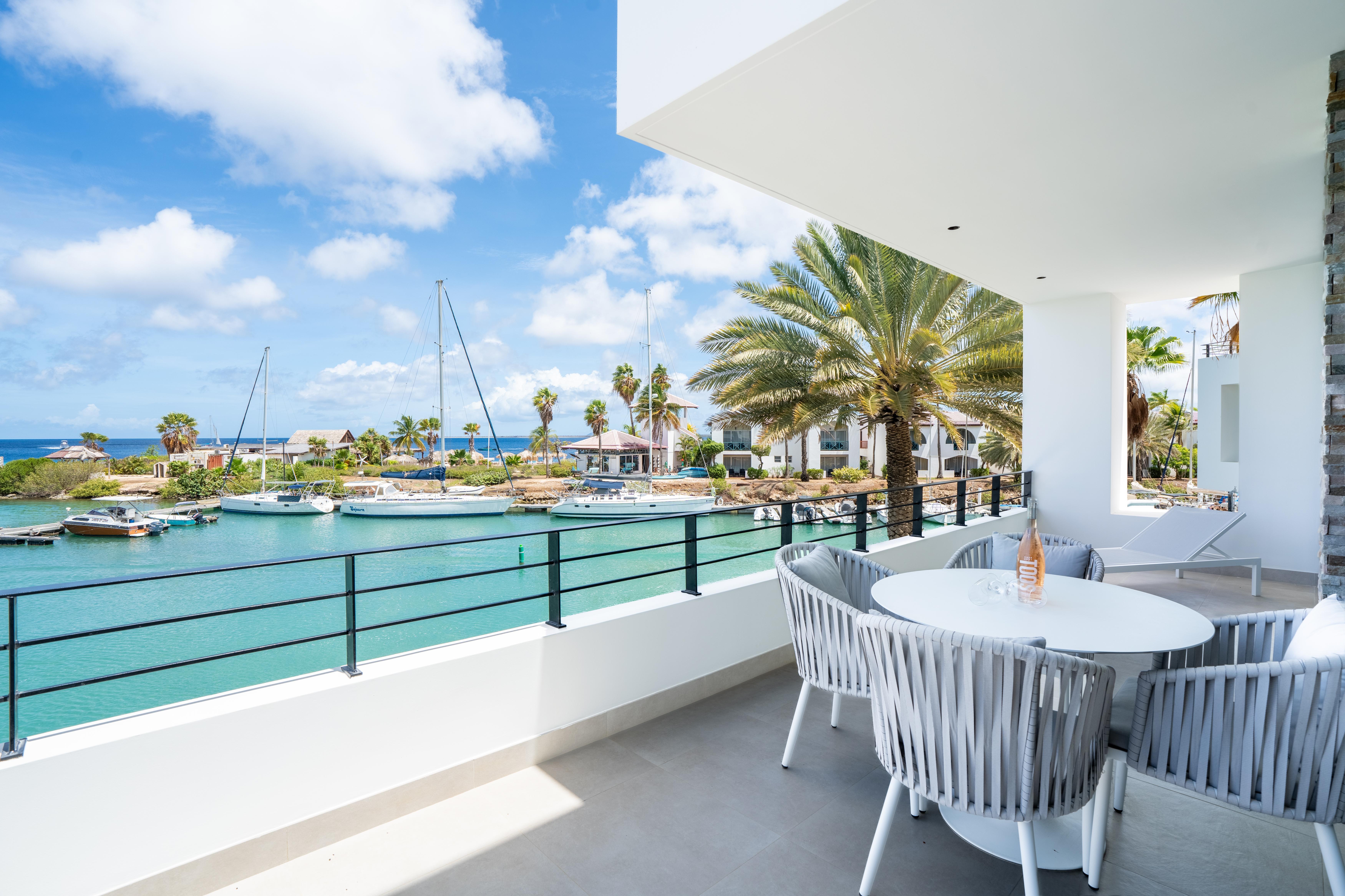 Van Der Valk Plaza Beach & Dive Resort Bonaire クラレンダイク エクステリア 写真