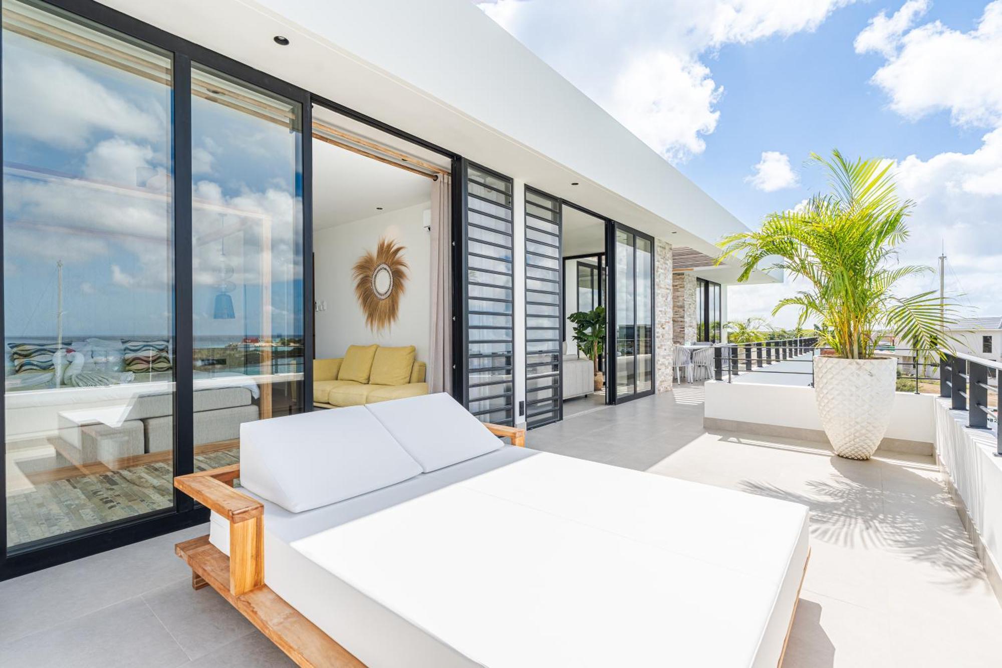 Van Der Valk Plaza Beach & Dive Resort Bonaire クラレンダイク エクステリア 写真